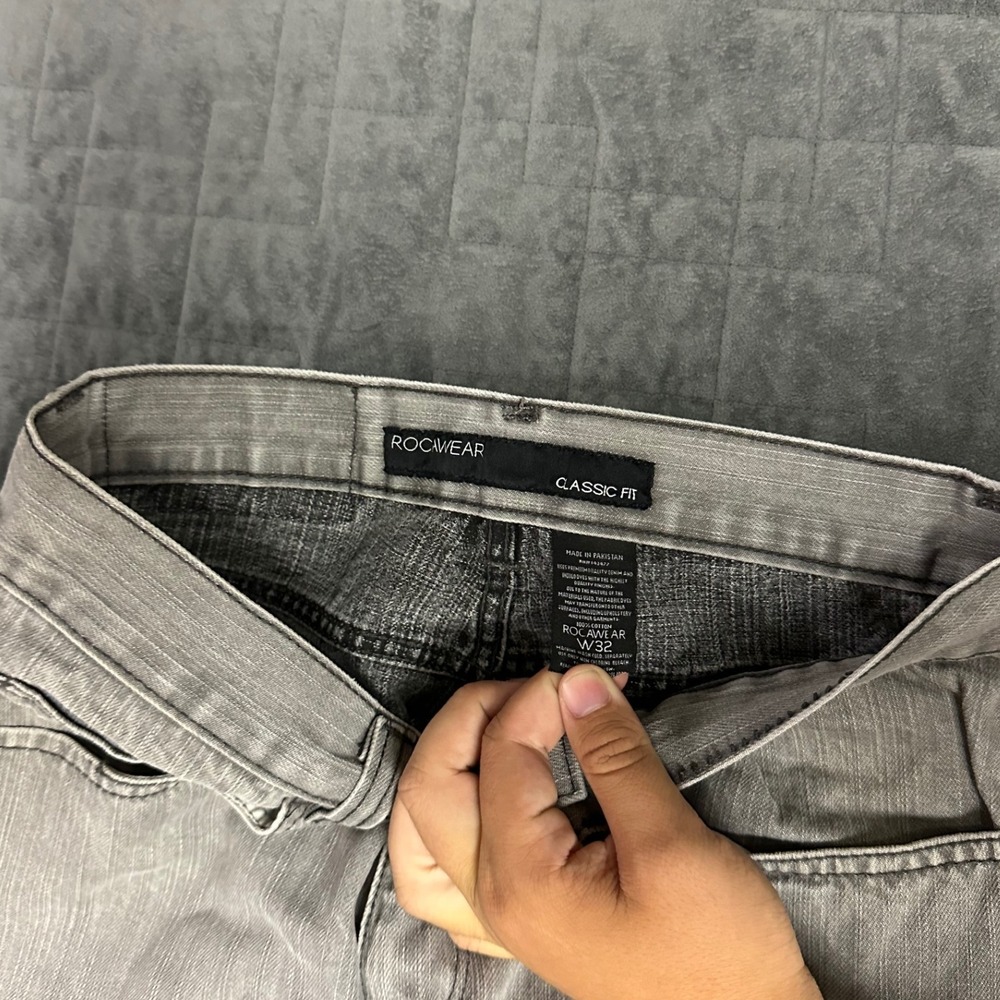 Vintage Y2K Rocawear Gray Wash Baggy Jeans - Picture 7 of 7